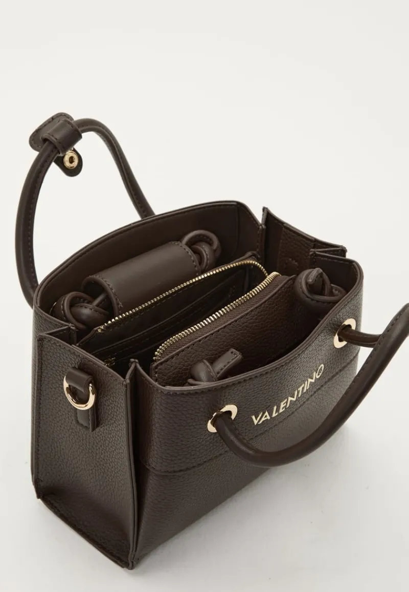 Valentino Alexia Shopping