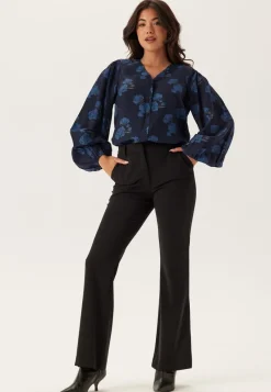 Happy Holly Balloon Sleeve Blouse