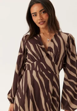 BUBBLEROOM Balloon Sleeve Maxi Dress