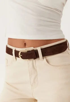 Latalia Belt In Suede