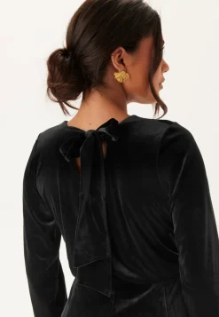 Bubbleroom Occasion Bow Velvet Midi Dress