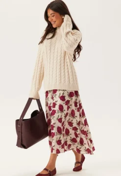 Emelie Olson X Bubbleroom Cable Knit Sweater