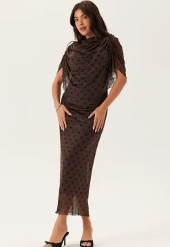 Bubbleroom Occasion Cape Mesh Ankle Dress