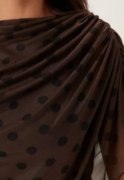 Bubbleroom Occasion Cape Mesh Ankle Dress