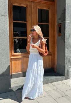 BUBBLEROOM Cotton Lace Maxi Skirt