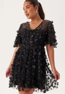 Bubbleroom Occasion 3D Floral Butterfly Sleeve Dress