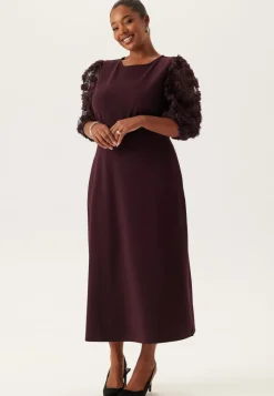 Happy Holly 3D Floral Sleeve Midi Dress