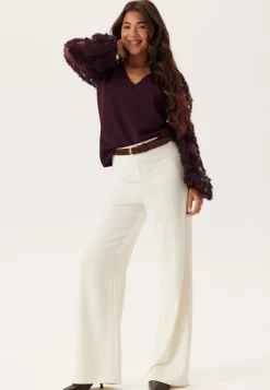 Happy Holly 3D Floral Sleeve V-neck Top