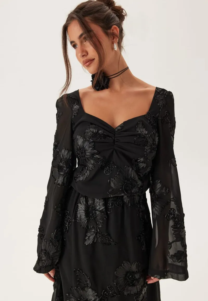 BUBBLEROOM 3D Flower Long Sleeve Blouse