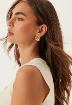 BY JOLIMA Daisy Earring Celebration