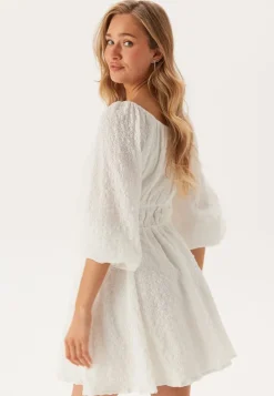 Bubbleroom Occasion Diamond Neck Dress