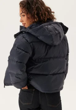 Calvin Klein Jeans Essential Midweight Puffer Jacket