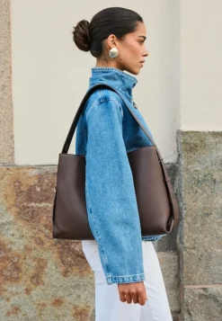 BUBBLEROOM Faux Leather Tote Bag