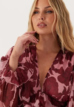 Bubbleroom Occasion Frill L/S Chiffon Midi Dress