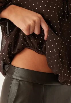 BUBBLEROOM Frill Tie Blouse