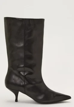 MAKE WAY Heeled Mid Knee Leather Boot