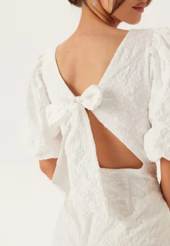 Bubbleroom Occasion Jacquard Bow Short Dress