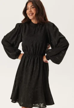 Happy Holly Jacquard Flounce Dress