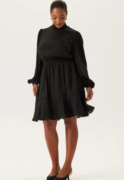 Happy Holly Jacquard Flounce Dress