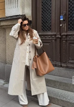 BUBBLEROOM Large Tote Bag