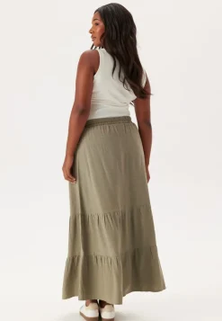 Happy Holly Linen Maxi Skirt