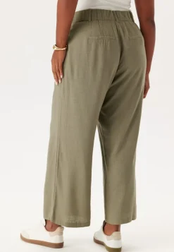 Happy Holly Linen Pants