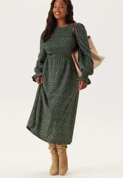 Happy Holly Long Sleeve Smock Dress