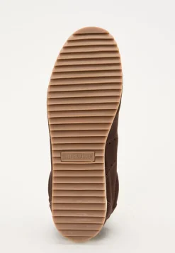 Steve Madden Mirage-sm Suede Sneaker