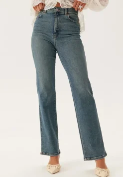 Dr. Denim Moxy Straight