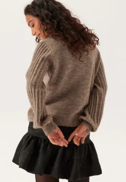 Object Collectors Item Objflora Re Ls Knit Button Car