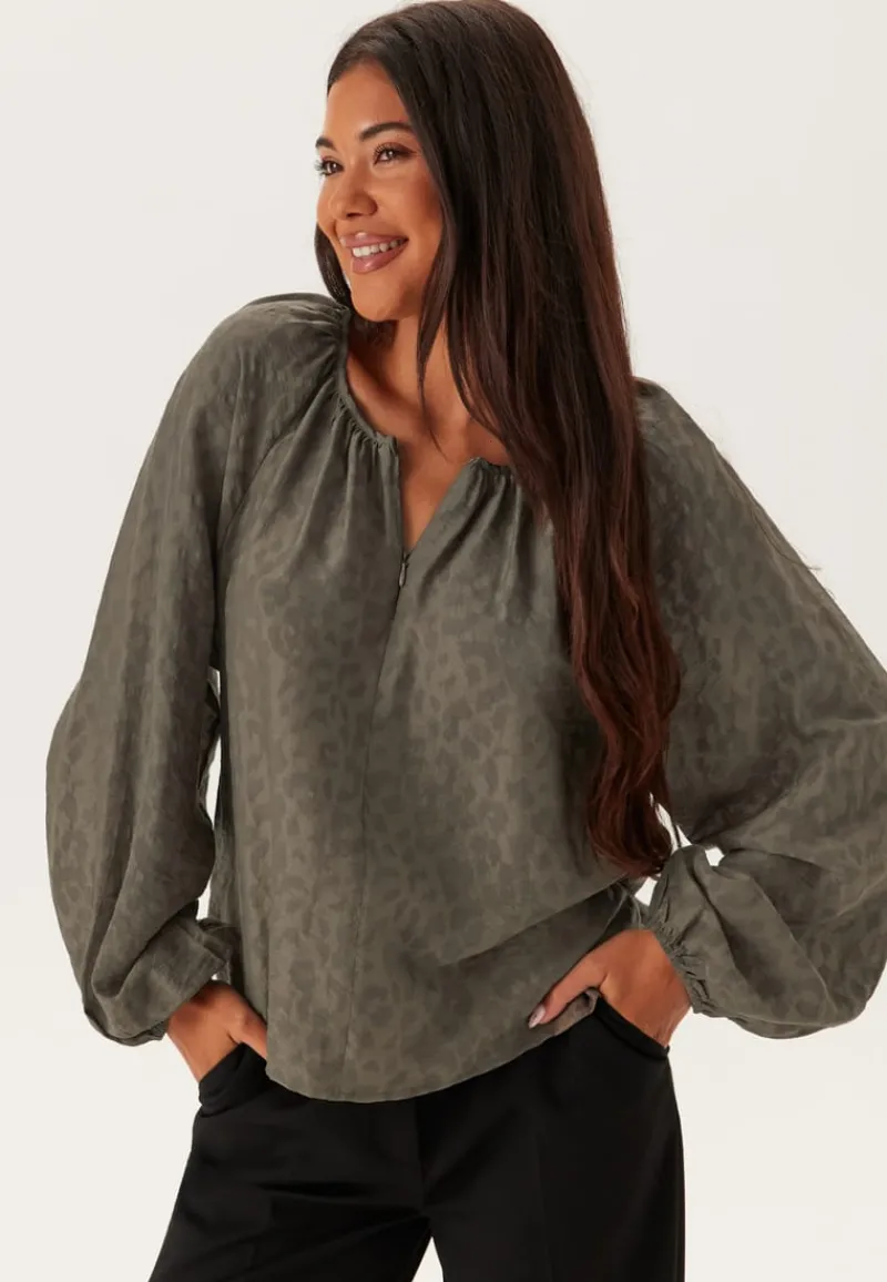 Object Collectors Item Objtrue L/S LO BLOUSE