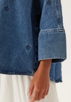 ONLY Onlgrace 3/4 HEART EMB DNM SHI