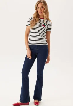 ONLY Onlheart Life S/S TEE JRS NOOS