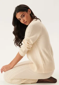 ONLY Onlkatia Ls Cabel Ls O-neck Cc