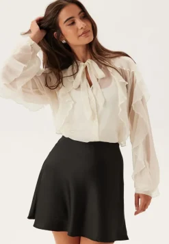 ONLY Onltaryn Ls Romantic Ruffle Bl