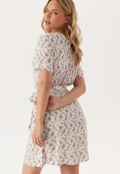 Pieces Pcnya SS Short Dress