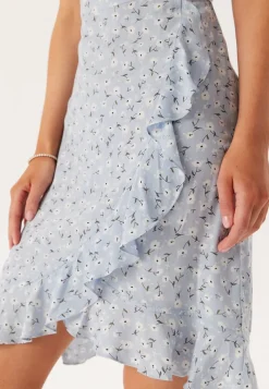 Pieces Pcnya Strap Flounce Dress