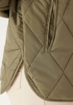 Pieces Pcstella Quilted Jacket