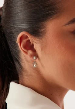 LILY AND ROSE Petite Sofia Pearl Earring