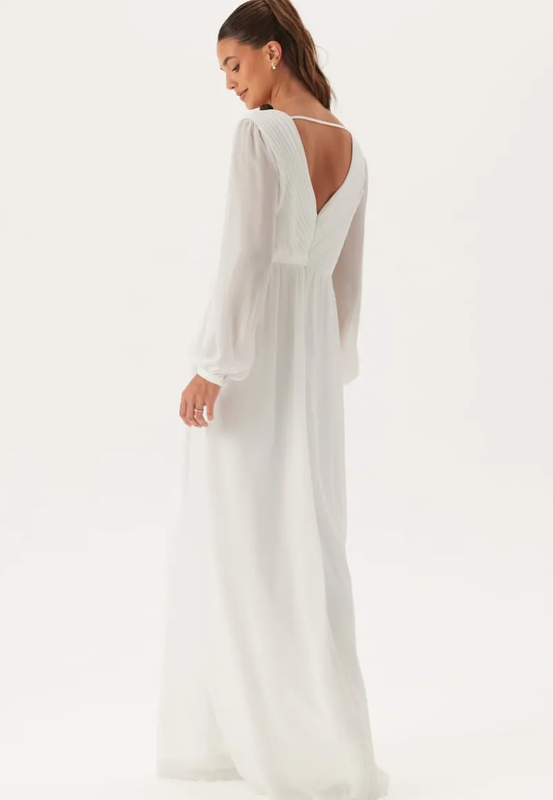 Bubbleroom Occasion Pleated V-Neck Wedding Gown