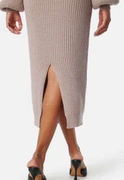 BUBBLEROOM Round Neck Rib Knitted Midi Dress