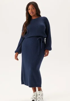 BUBBLEROOM Round Neck Rib Knitted Midi Dress