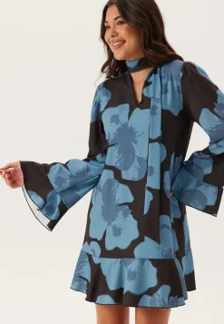 BUBBLEROOM Scarf L/S Dress