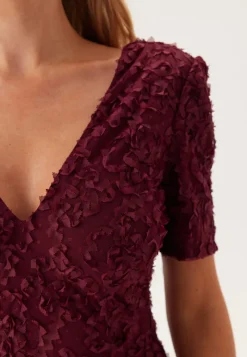 Bubbleroom Occasion Short Sleeve 3D Floral Gown