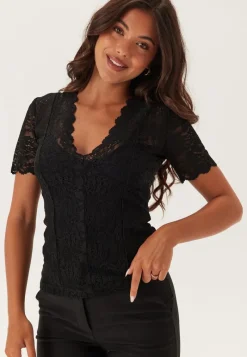 BUBBLEROOM Short Sleeve Lace Top