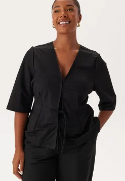 Happy Holly Soft Short Sleeve Blazer