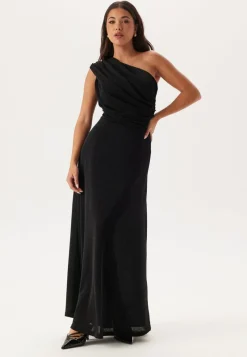 Bubbleroom Occasion Sparkling One shoulder Soft Maxi Dress