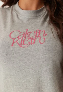 Calvin Klein Jeans Ss Fitted Script Calvin Klein Te