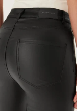 BUBBLEROOM Straight Leg Coated Jeans