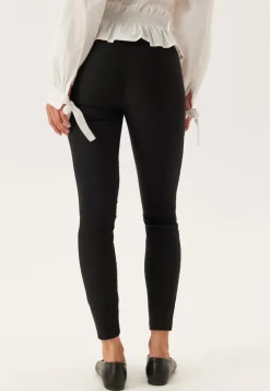 Happy Holly Stretchy Ankle Treggings